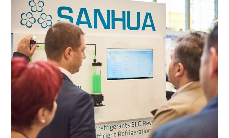 sec-revo-solution-demo-panel-jpg-1541433373_fill_745_450